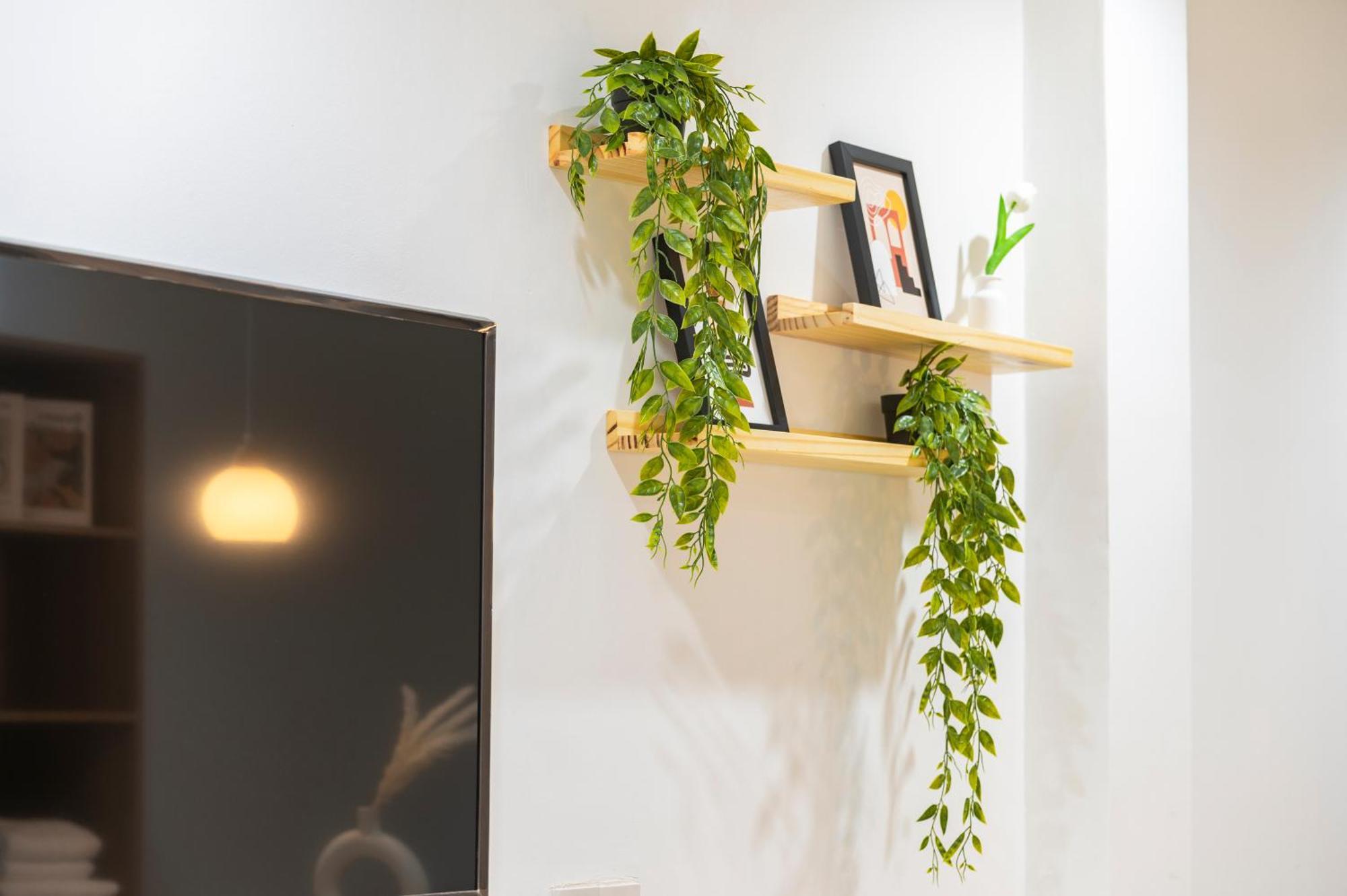 Spacious 1br Private Balcony & Cozy Netflix Căn hộ TP. Hồ Chí Minh
